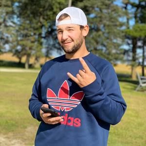 Meet your Posher, Skyler